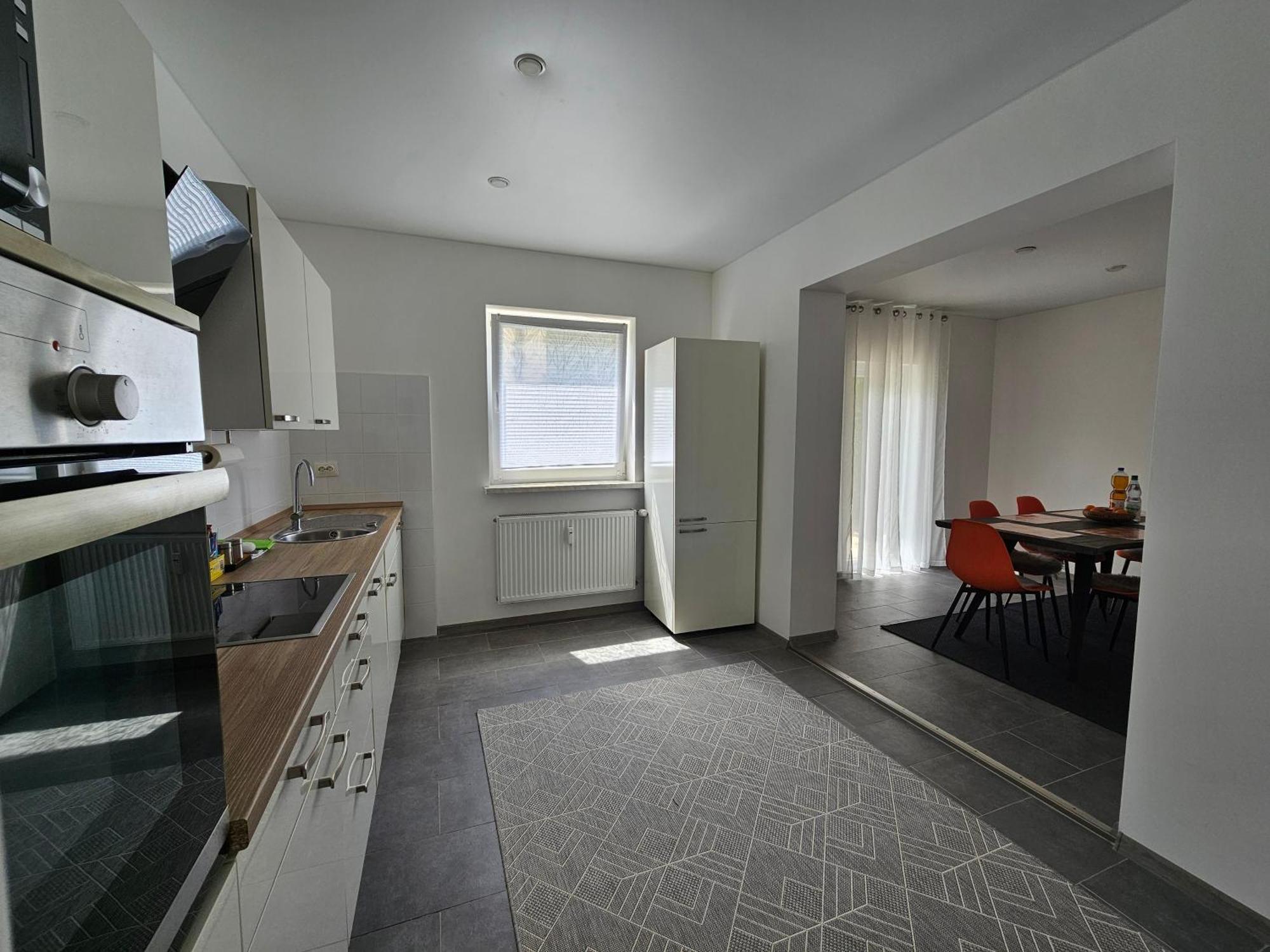 Warburg, Fewo "Sweet Home" 2,5 Zi- Eg-Separater Eingang - Parkplatz - Terasse- Komfortabel,Renoviert Bagian luar foto